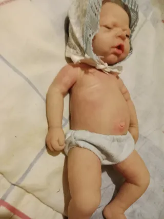 Bebé Reborn Silicona Entera con Ropa