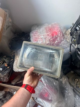 Faro Izquierdo Nissan Trade