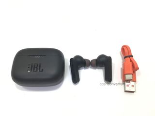 in-ear jbl tune 235nc tws