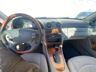 Mercedes-Benz  CLK 2004