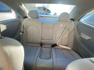 Mercedes-Benz  CLK 2004