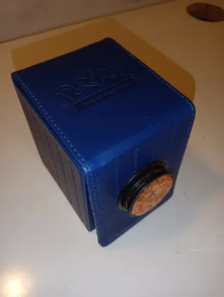 Cartas pokémon con estuche