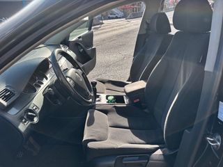 Volkswagen Passat 2.0 TDI 140 SPORT-LINE