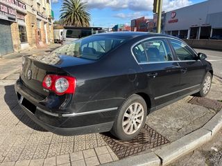 Volkswagen Passat 2.0 TDI 140 SPORT-LINE