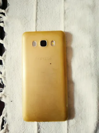 Samsung Galaxy J5 2016 Dorado 16GB