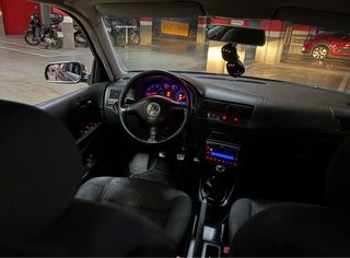 Volkswagen Golf 2002