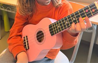 Clases de Guitarra, Ukelele, Canto y Solfeo!