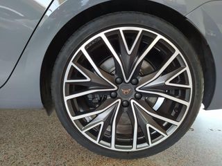 CUPRA Leon 4Drive DSG 310cv