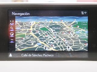 Lexus UX 250h Business 2WD 135 kW (184 CV)