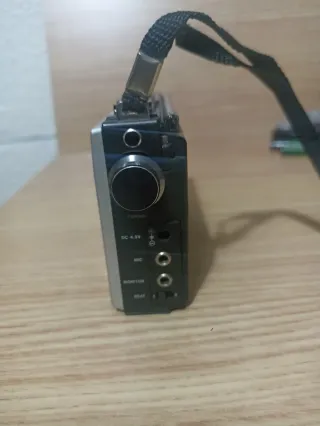 Radio Sanyo M5850FE Microcassette Recorder