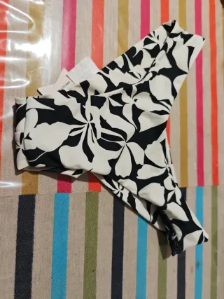 Braguita Bañador Salty Crew Talla XS negro y blanc