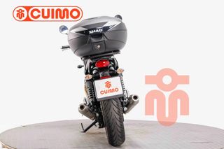 TRIUMPH SPEED TWIN 900