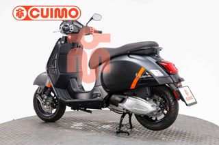 VESPA GTS 300 SUPERSPORT
