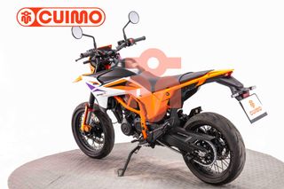 KTM 390 SMC R