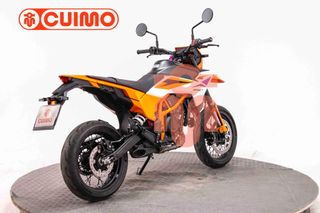 KTM 390 SMC R