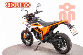 KTM 390 SMC R
