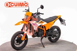KTM 390 SMC R