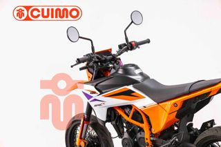 KTM 390 SMC R