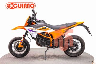 KTM 390 SMC R