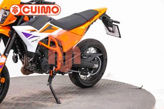 KTM 390 SMC R