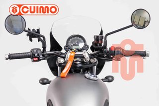 TRIUMPH SPEED TWIN 900