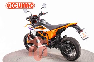 KTM 390 SMC R