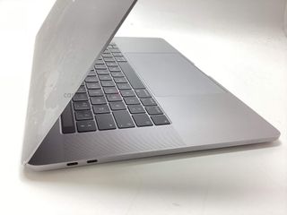 portatil apple apple macbook pro core i7 2.6 15 touchbar (2018) (a1990)