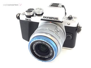 camara digital evil olympus om-d e-m10+14-42mm 1:3.5-5.6