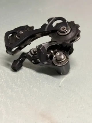 Cambio trasero Shimano 105 RD-5700 10v