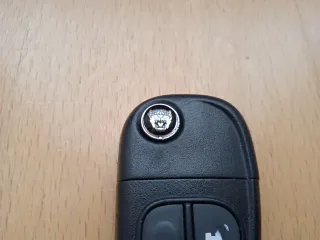 2 Logos Jaguar Llave Mando X S Type XJ8