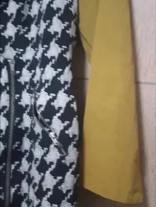 Blazer color mostaza Blanco