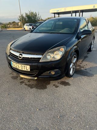 Opel Astra Sport GTC 2006