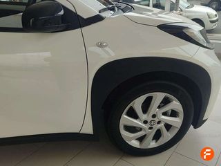 Toyota Aygo 1.0 VVT-I 72CV Play