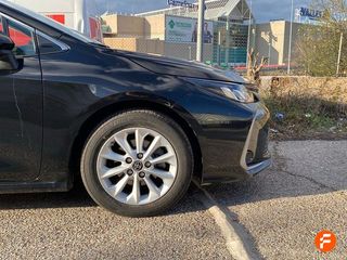 Toyota Corolla 140H Active Plus - 5P (2023)