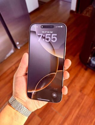 iPhone 16 Pro Max Titanio Natural