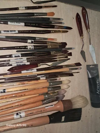 Set de Pinceles y Espátulas de Arte