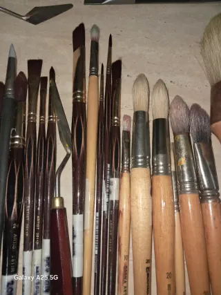 Set de Pinceles y Espátulas de Arte