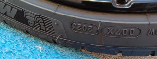 Llantas Motec 19 + Michelin PS4-S  más de 300 km/h