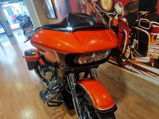Harley‑Davidson CVO Road Glide 2022 | 2.500 km | Milwaukee‑Eight 117 | 34.990€