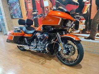 Harley‑Davidson CVO Road Glide 2022 | 2.500 km | Milwaukee‑Eight 117 | 34.990€