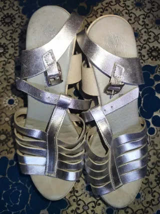 Sandalias tacón alto plateadas