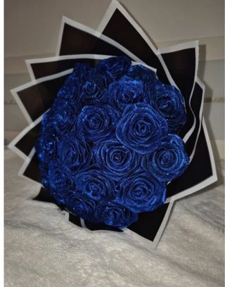 Precioso ramo de flores de tela