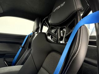PORSCHE 911 GT3 RS