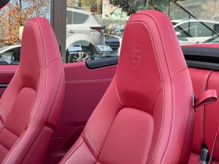 PORSCHE 911 Carrera 4 GTS Cabriolet