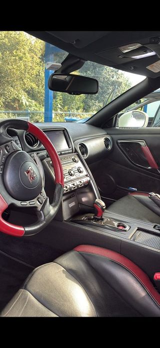 NISSAN GTR 3.8 V6 550CV Black Edition