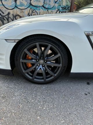 NISSAN GTR 3.8 V6 550CV Black Edition