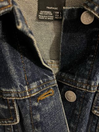 Cazadora vaquera Zara Talla L unisex. Mujer/hombre