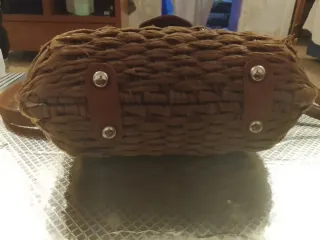 Bolso de mimbre y piel