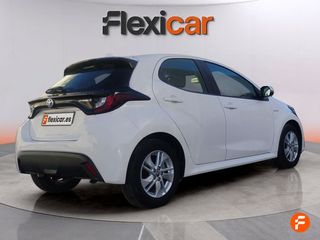 Toyota Yaris 1.5 120H Business Plus