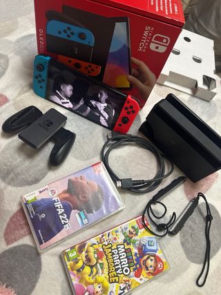 Nintendo Switch OLED Azul/Rojo